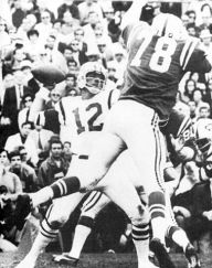 Joe Namath in action